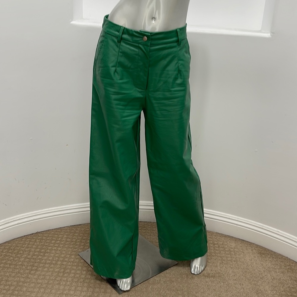 Princess Polly Green Straight Leg Pants,good condition, size 6. Never worn by me